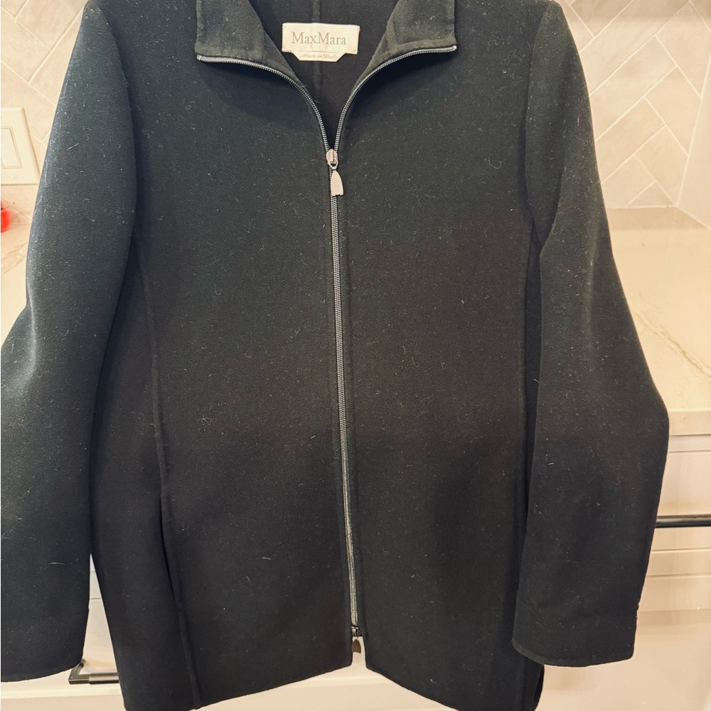 MaxMara Women's Elegant Black Trench Coat